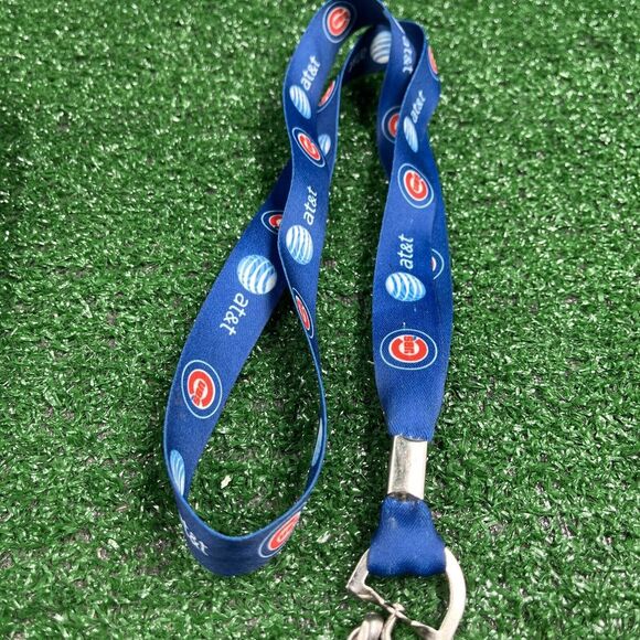 Lot of 2 Chicago‎ Cubs Lanyards: Embroidered Collectors Patch & Logo - Picture 3 of 11